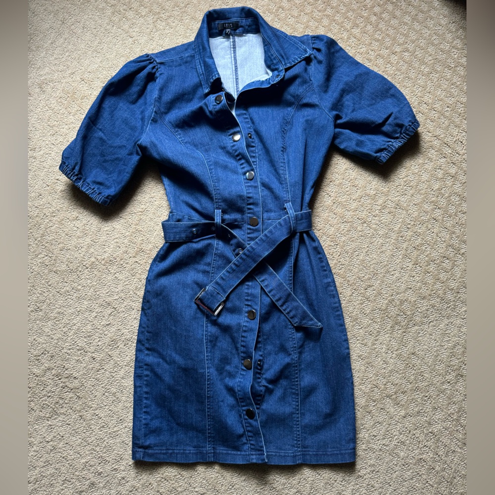 Beautiful Fitted Dnim Dress